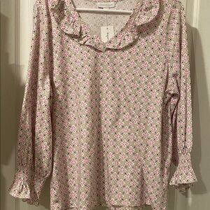 Floral Ruffle Blouse - Pink and White 3/4 sleeves with runching 22 pit to pit